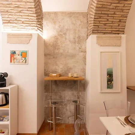 Apartment Largo Dei Librari Rome
